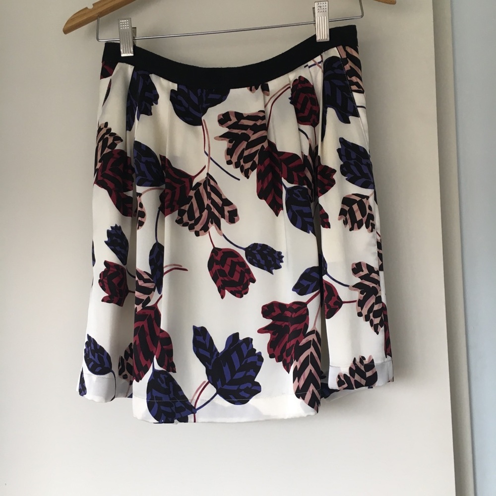 Women’s Marc Jacobs floral skirt